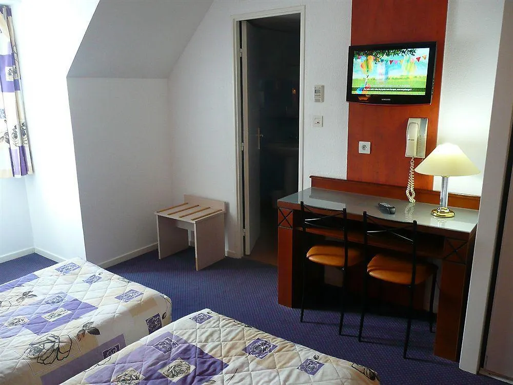 ***  Hotel Saint Louis De France Lourdes Francia