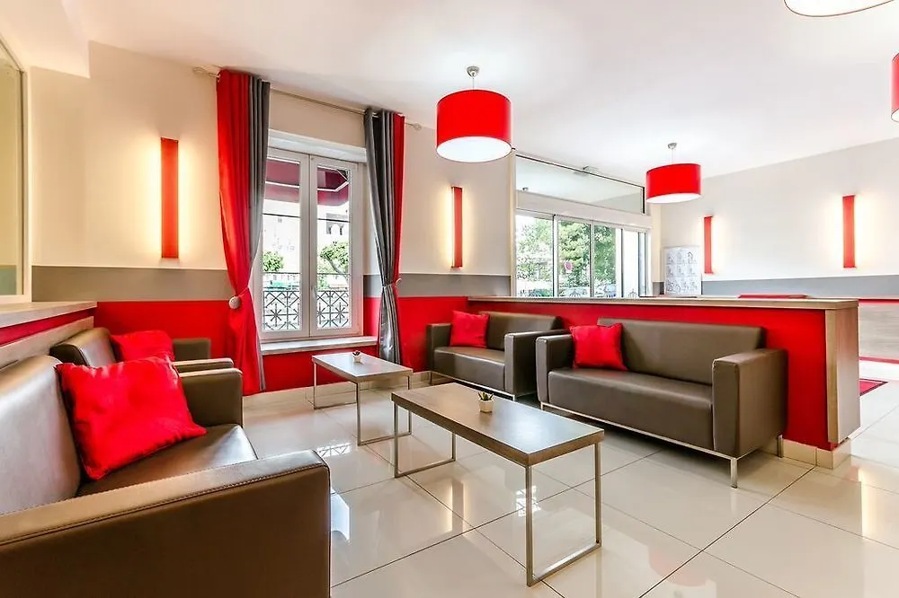 Hotel Saint Louis De France Lourdes 3*,