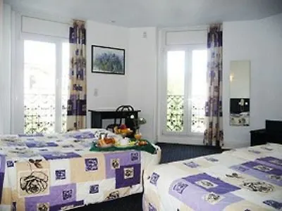 ***  Hotel Saint Louis De France Lourdes France
