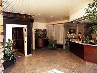 Hotel Saint Louis De France Lourdes 3*,