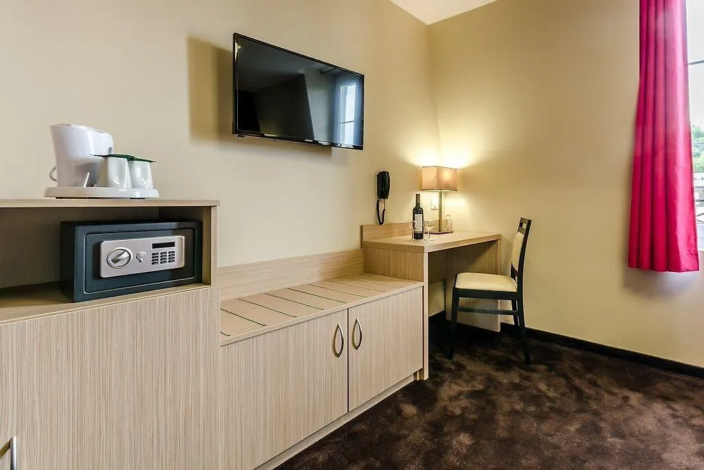 Hotel Saint Louis De France Lourdes 3*,  France