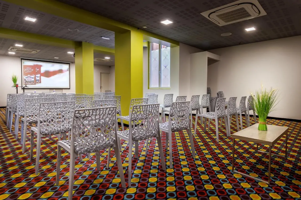 Hotel Saint Louis De France Lourdes France