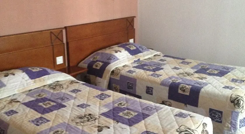 ***  Hotel Saint Louis De France ルルド フランス